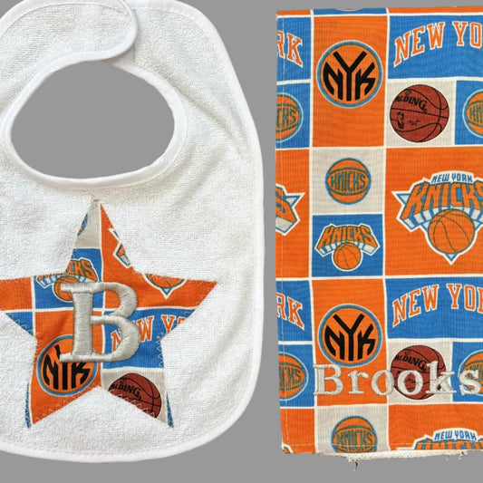 Bib & Burp Cloth Set: Knicks (Boy)