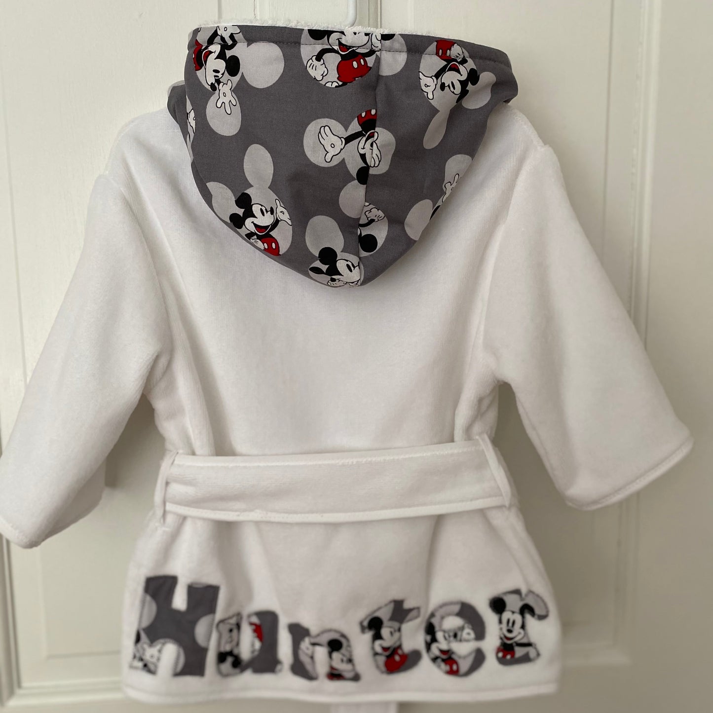 Robes (Boy) - Mickey